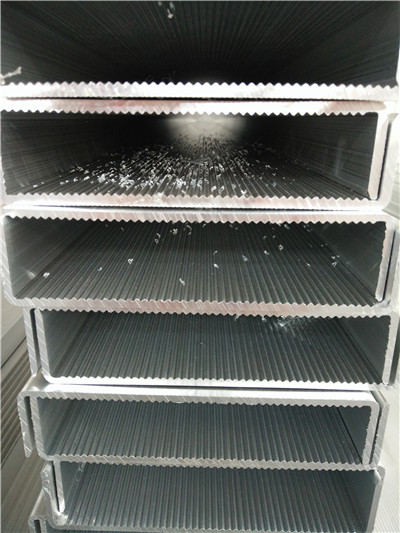 鋁合金母線(xiàn)側(cè)板